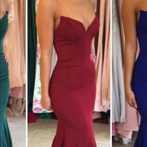 Women’s Portia & Scarlett gown